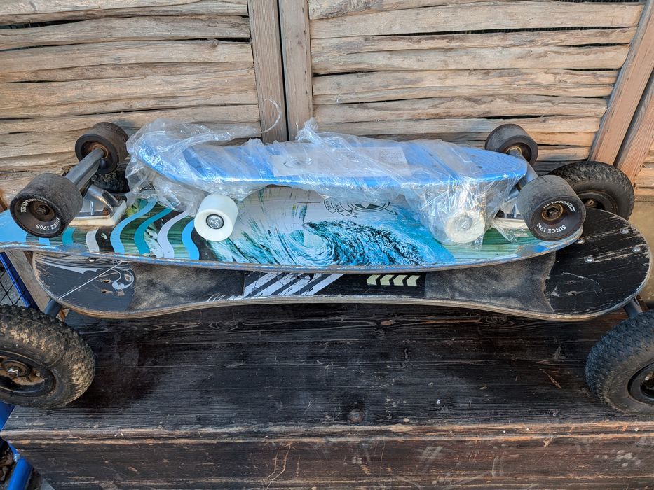 Longboard skate board