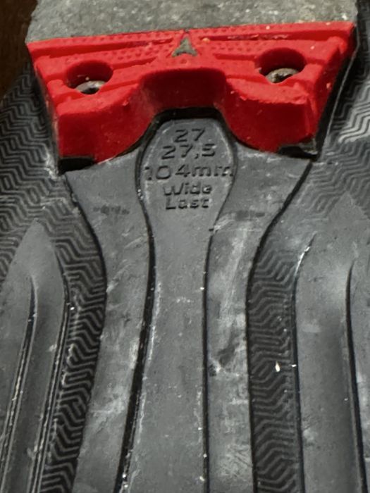 Clapari ski Atomic Hawx Magna 100 27.5