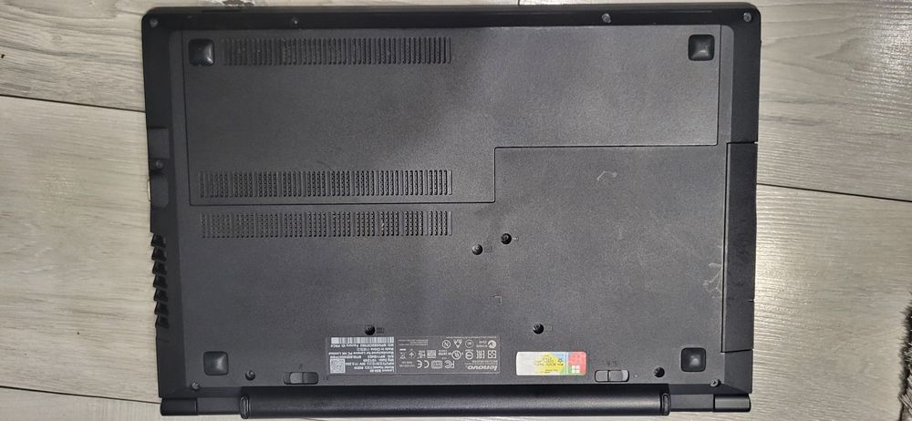 Lenovo B50-80-i3 5005u/8гб/120гб ссд/Amd R5 M330