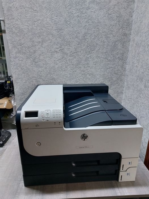 Hp 700 M712dn
принтер A3