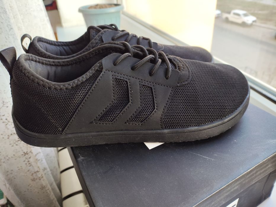 Кроссовки мужские дышащие под форму стопы