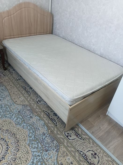 Кровать полуторка