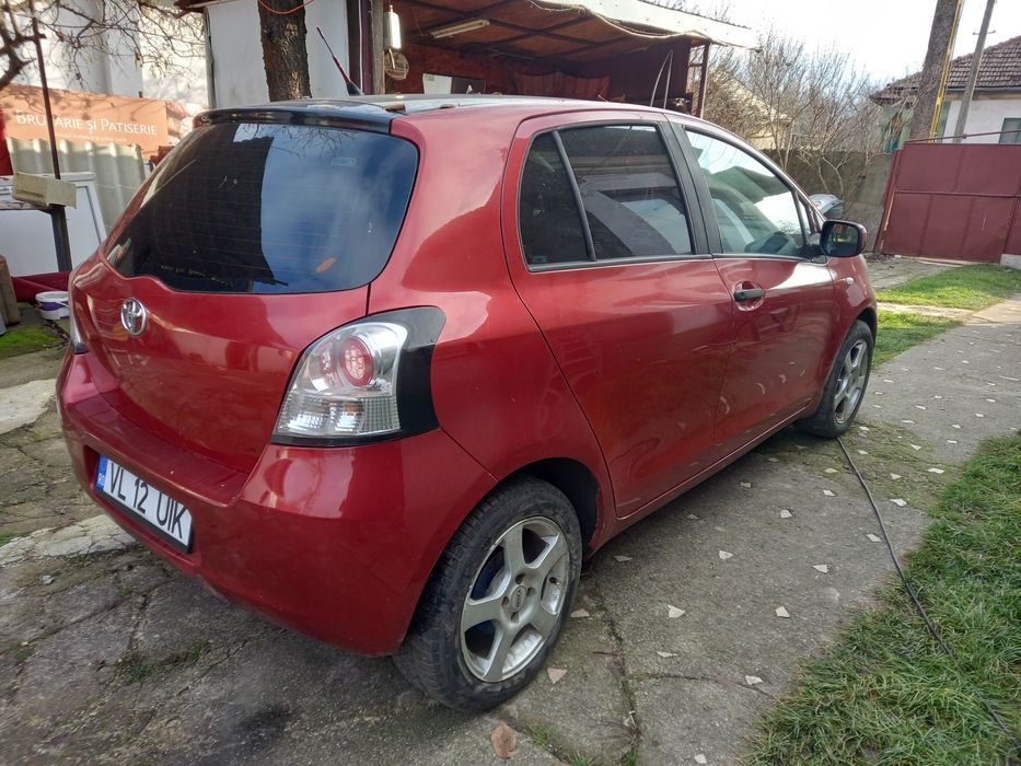 Toyota Yaris 1,3 Benzina