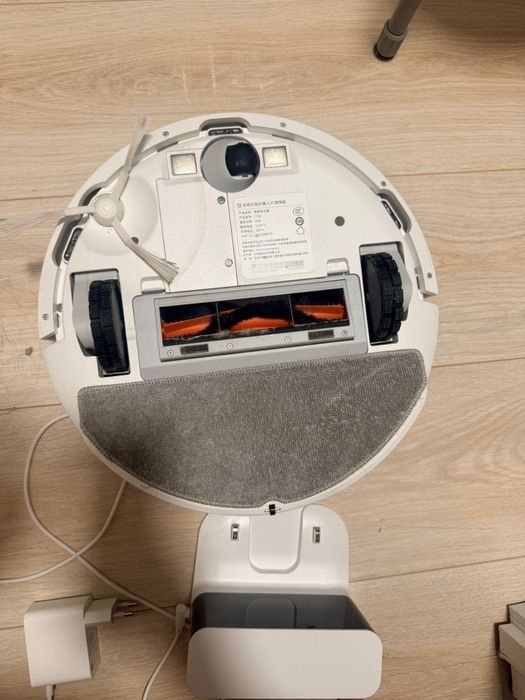 Робот пылесос продается