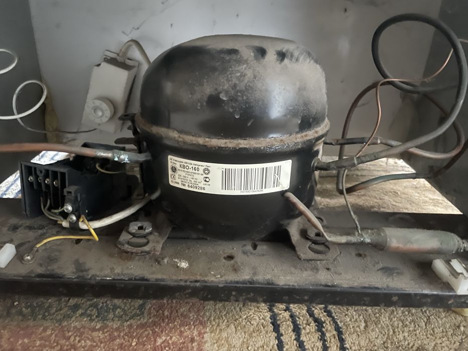 Продам морозильники на запчасти