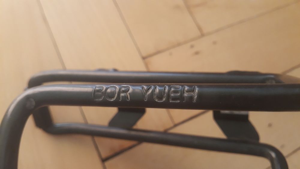 Стойка за шише за велосипед