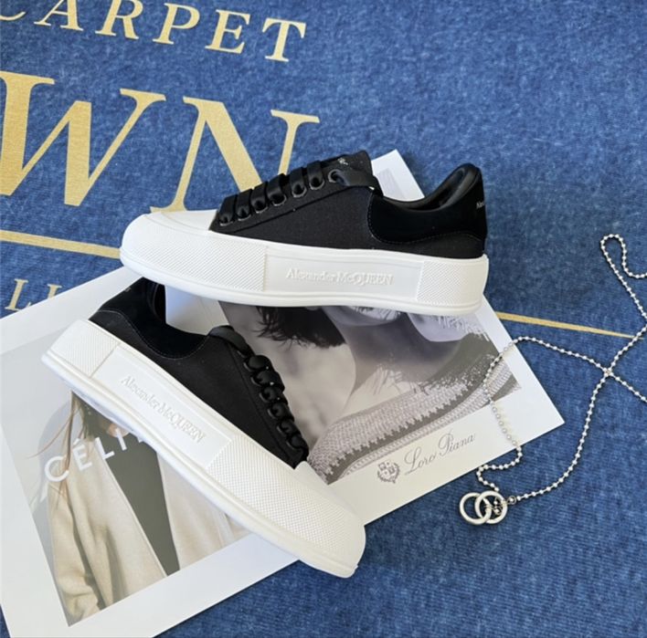 Дамски дизайнерски кецове Alexander McQueen