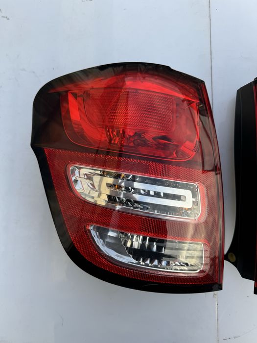 Stop tripla Citroen c3 dr stare impecabila!