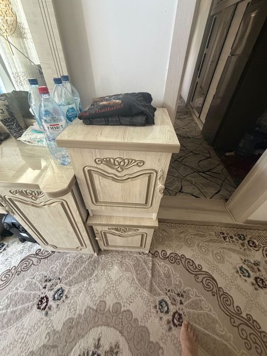Спальный мебель продам