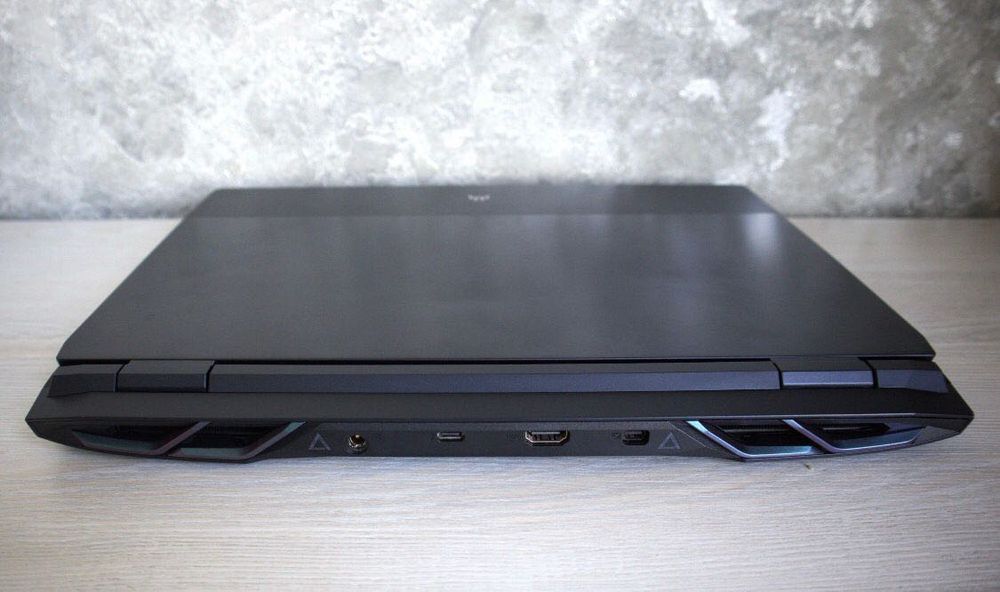 Ноутбук Acer predator helios 300