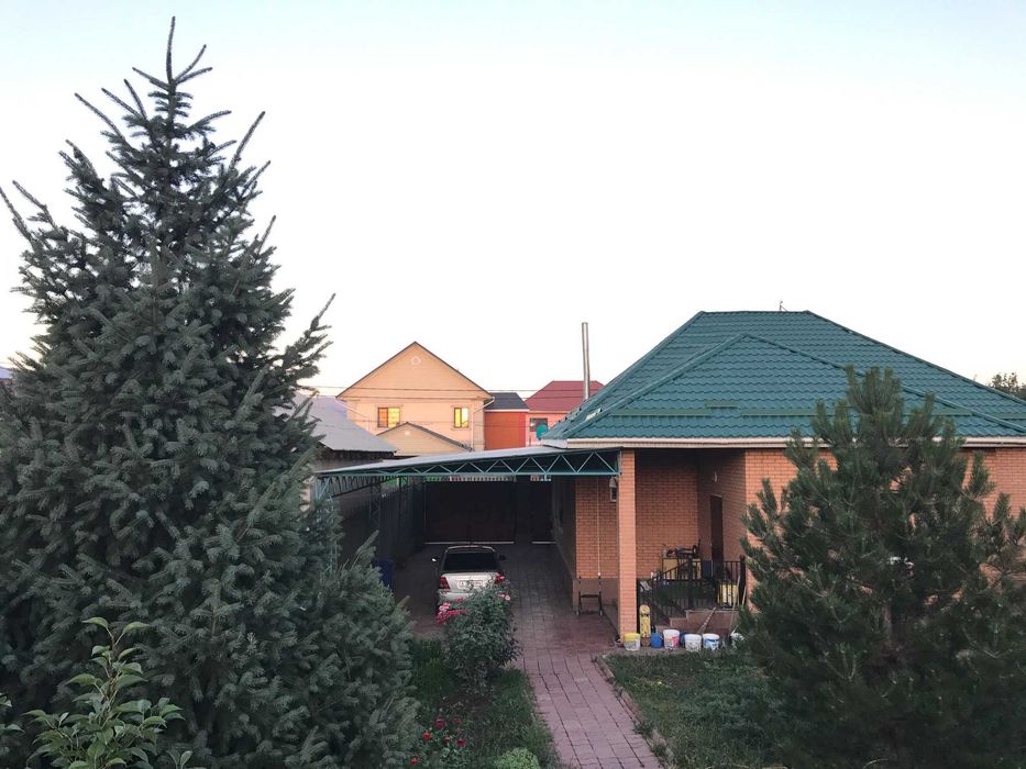 Продам дом 236 кв.м. (участок 8 соток) в г.Алматы, Калкаман-2