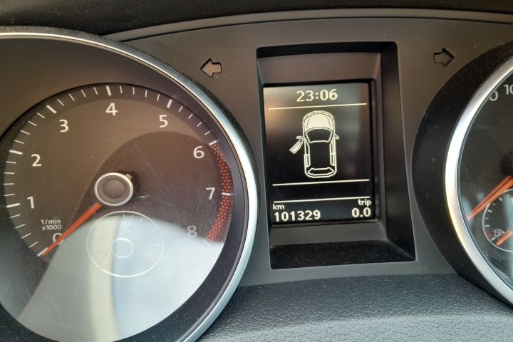 SET AMORTIZOARE SPATE Volkswagen VW Golf a 6-a generatie