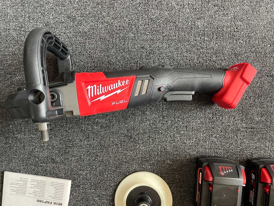 MILWAUKEE Акумулаторна полираща машина M18FAP180-502X 493345 MILWAUKEE