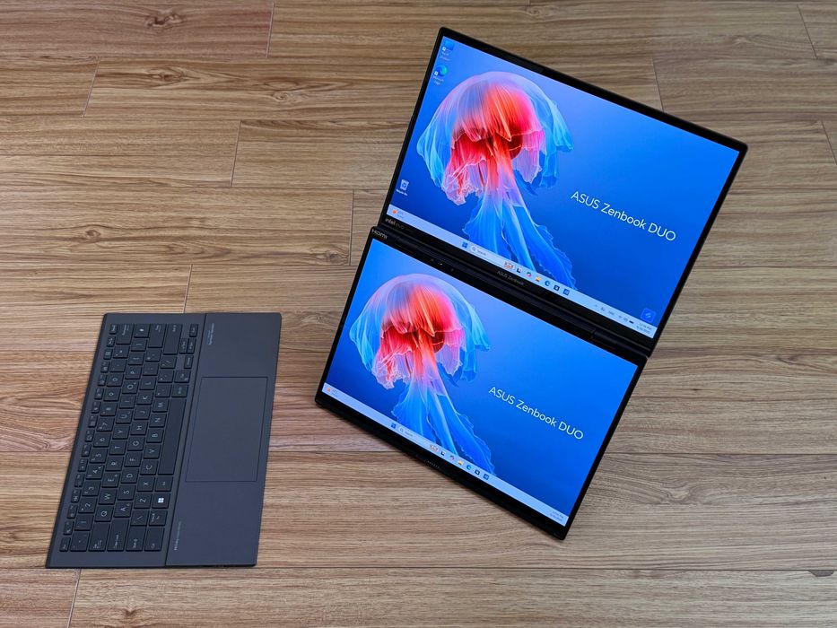 2x14 OLED Asus ZenBook DUO`Ultra 7-155H 16GB LPDDR5 512GB NVMe Батерия 12ч