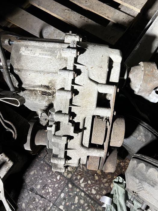 Cutie transfer si reductor Jeep wj