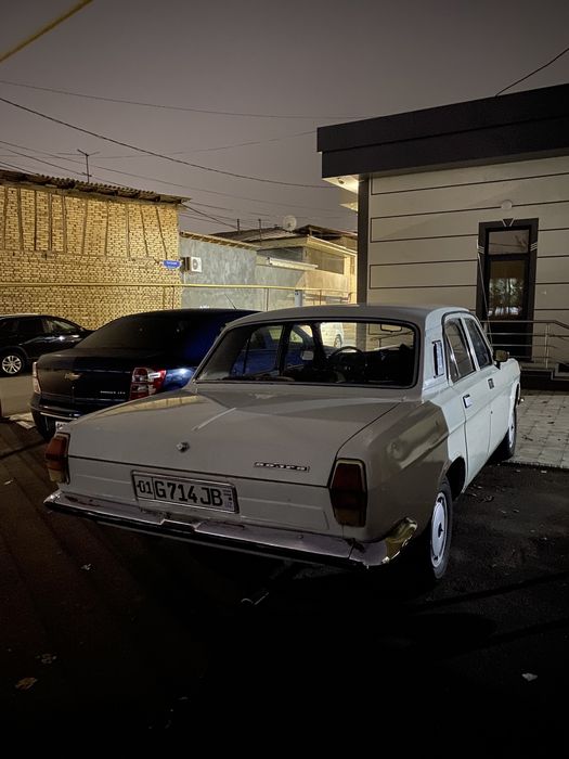 Газ волга 2411 отличная год 1992 бензин газ нету 2 700 y.e.