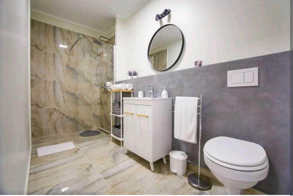Chirie Apartament -Str. Ceyrat, Oradea