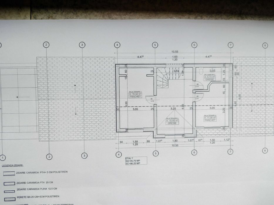 Dau in chirie spatiu