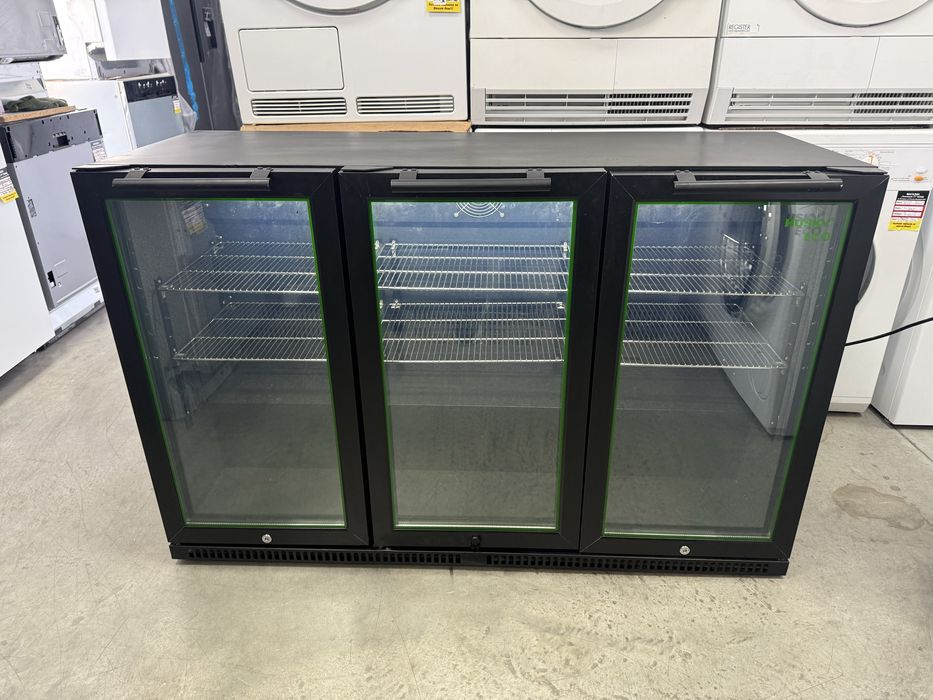 Тройна подбарова витрина Husky 350литра