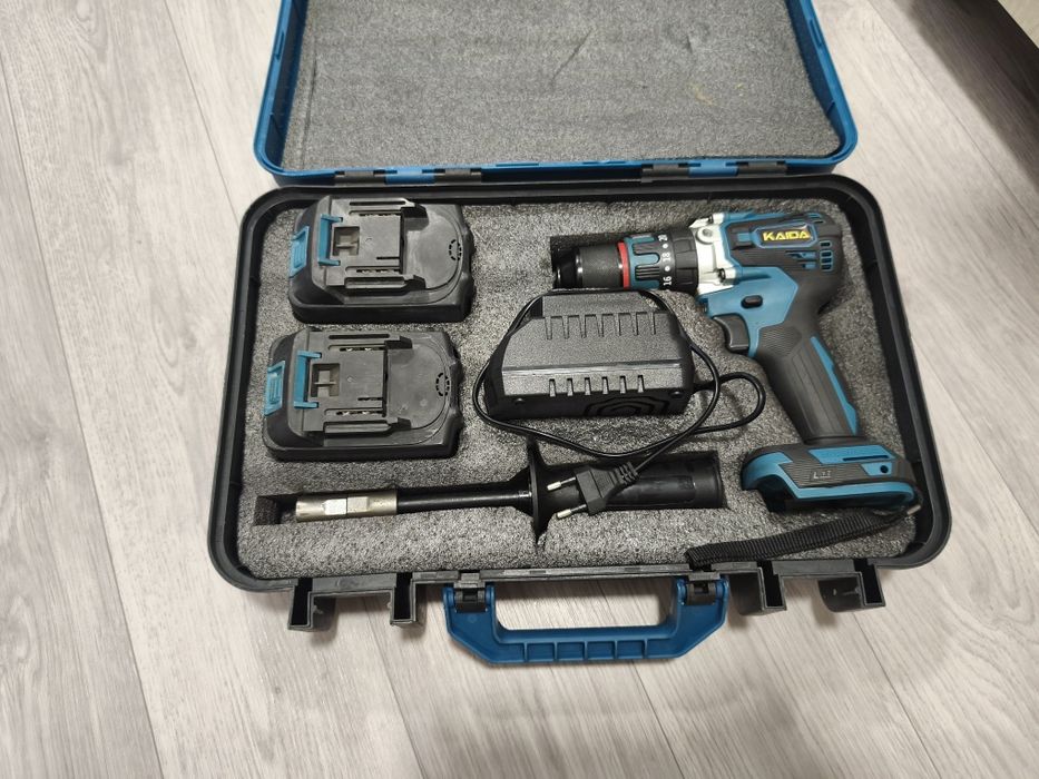 Продаю шуруповёрт