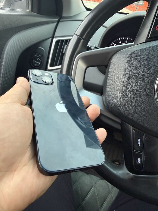 iPhone 13 продаю