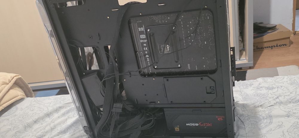 Vand Pc Gaming foarte bun ieftin