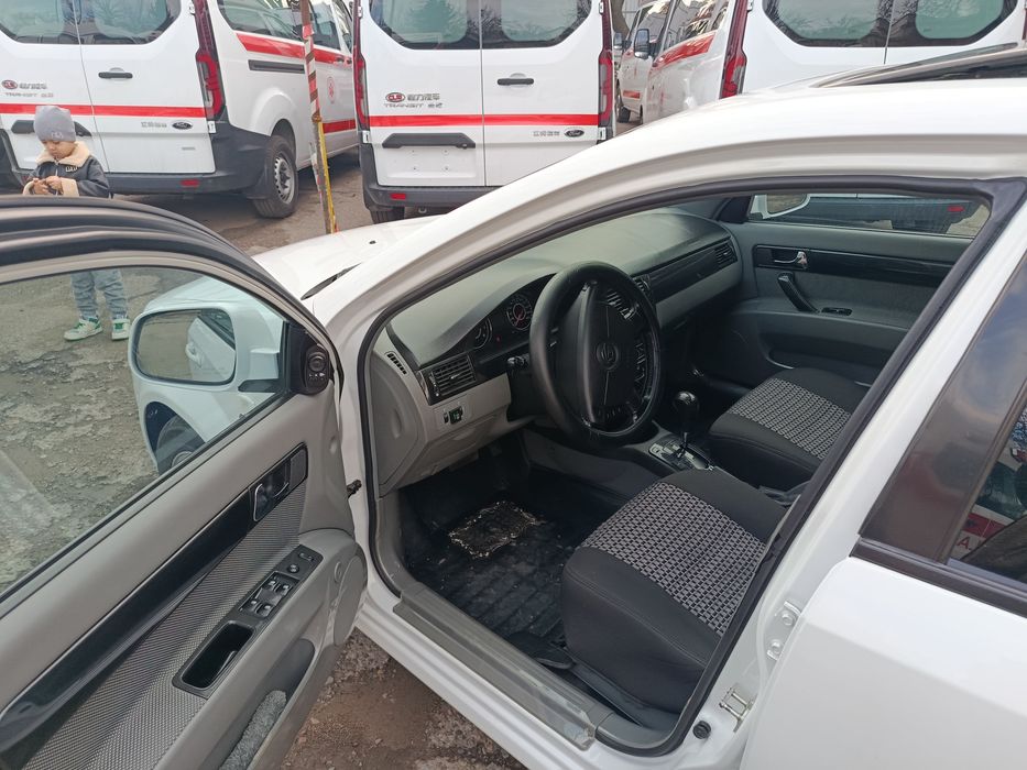 Gentra sotiladi avtomat