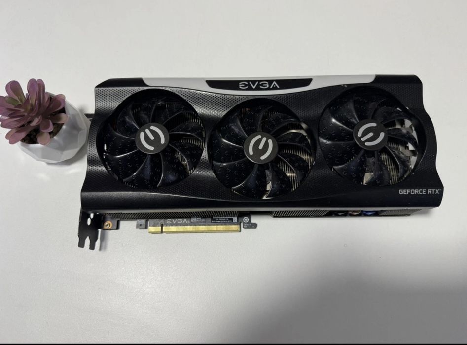 EVGA GeForce RTX 3070 ftw3 ultra 8GB