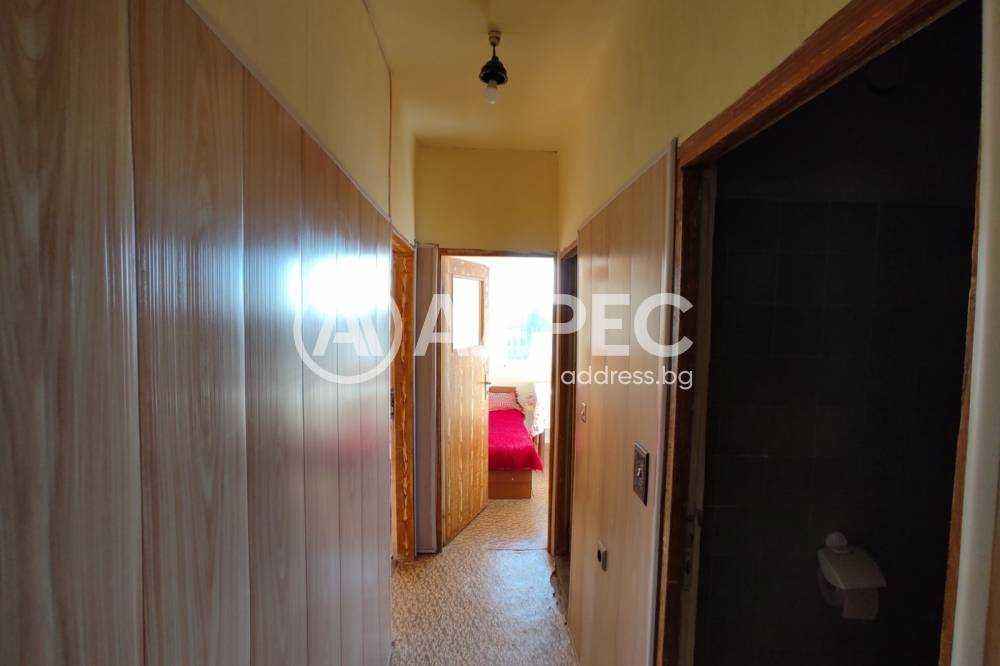 Tристаен апартамент