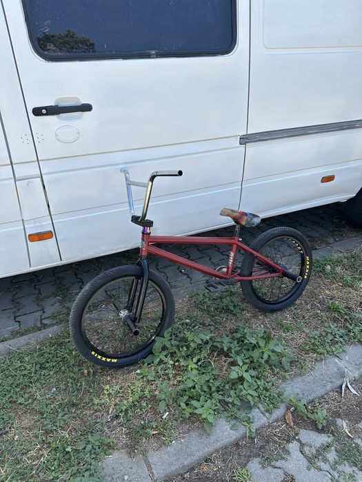 Vand bicicleta bmx  custom