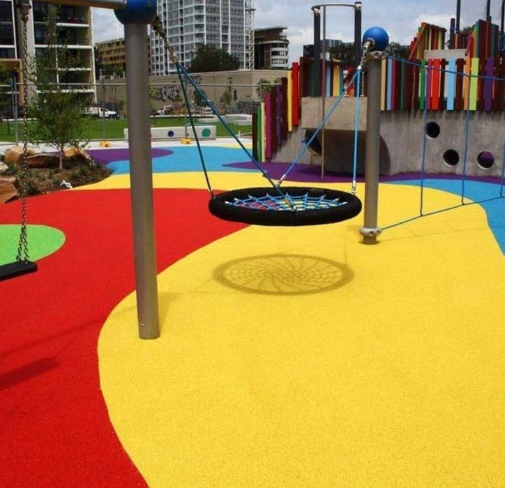 Безшовное резиновое покрытие/ детские площадки/ воркаут зоны/ стадионы