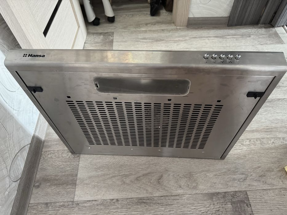 Продам    вытяжку