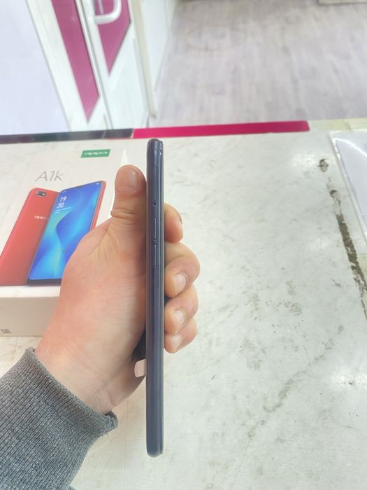 Продам телефон фирмы OPPO