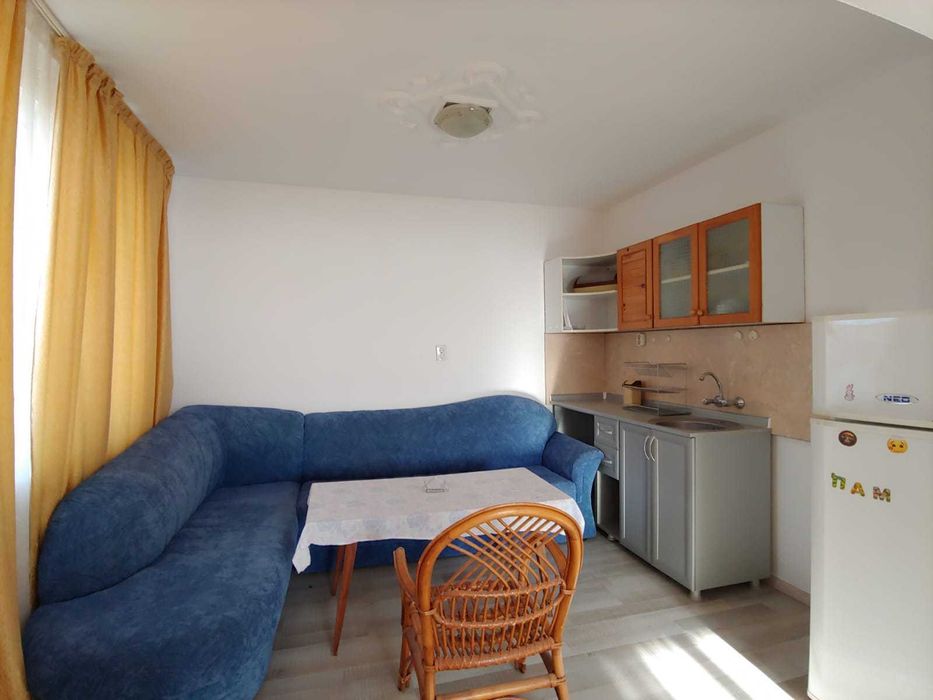 Продава се Къща в с. Кошарица, Област Бургас - 350 кв.м за 658 €/кв.м - Снимка #4