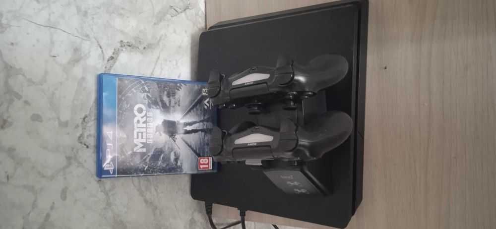 Sony PlayStation 4 Slim 1TB