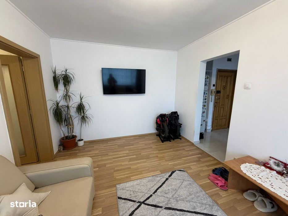 Apartament 3 camere/ Iancului/ metrou 2'