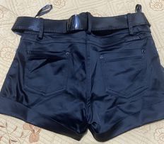Продам  классные шорты