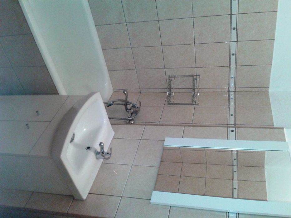 Direct proprietar ofer spre inchiriere GARSONIERA PIATA SUDULUI