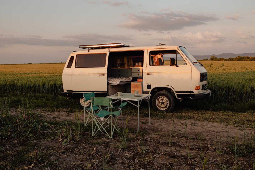 Autorulota de inchiriat, campervan, motorhome