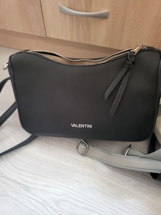 чанти и раници естесвина кожа 15-35 евро