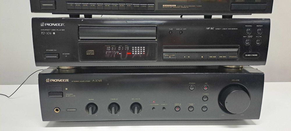 Amplificator Pioneer A-204R + CD PD-106 + F-225 Japan Linie 3 comp