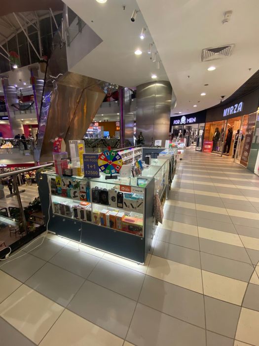 Продается Готовый остравок сотовых аксессуаров