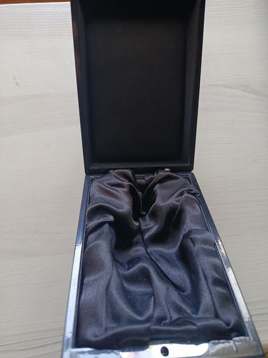 Коробка из под духов Kilian black phantom