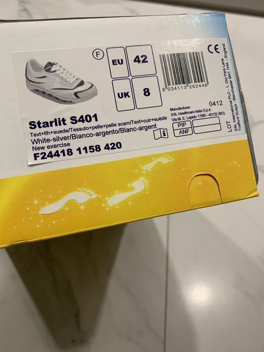 Нови оригинални спортни обувки Scholl номерът е 42