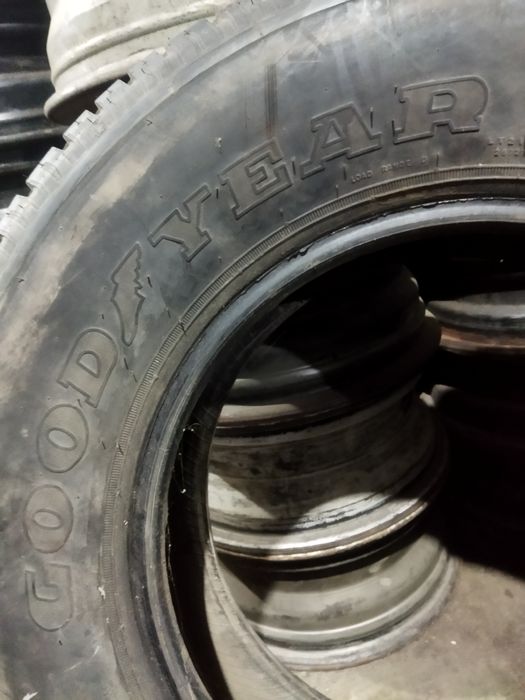 1 шина 215/85/16 Goodyear