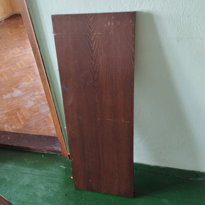 Трапезна дървена маса