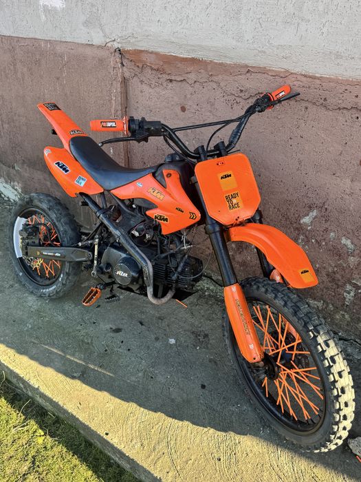 Vand sau schimb Cross 125cc