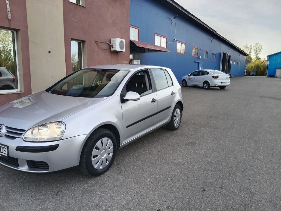 Volkswagen Golf 2007 diesel, 2.426 € — imagine 2