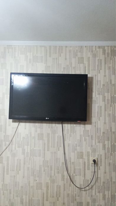 Продается телевизор LG