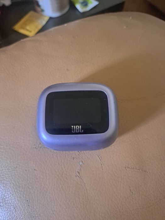 СРЪЧНО! Продавам слушалки JBL Live Flex 3